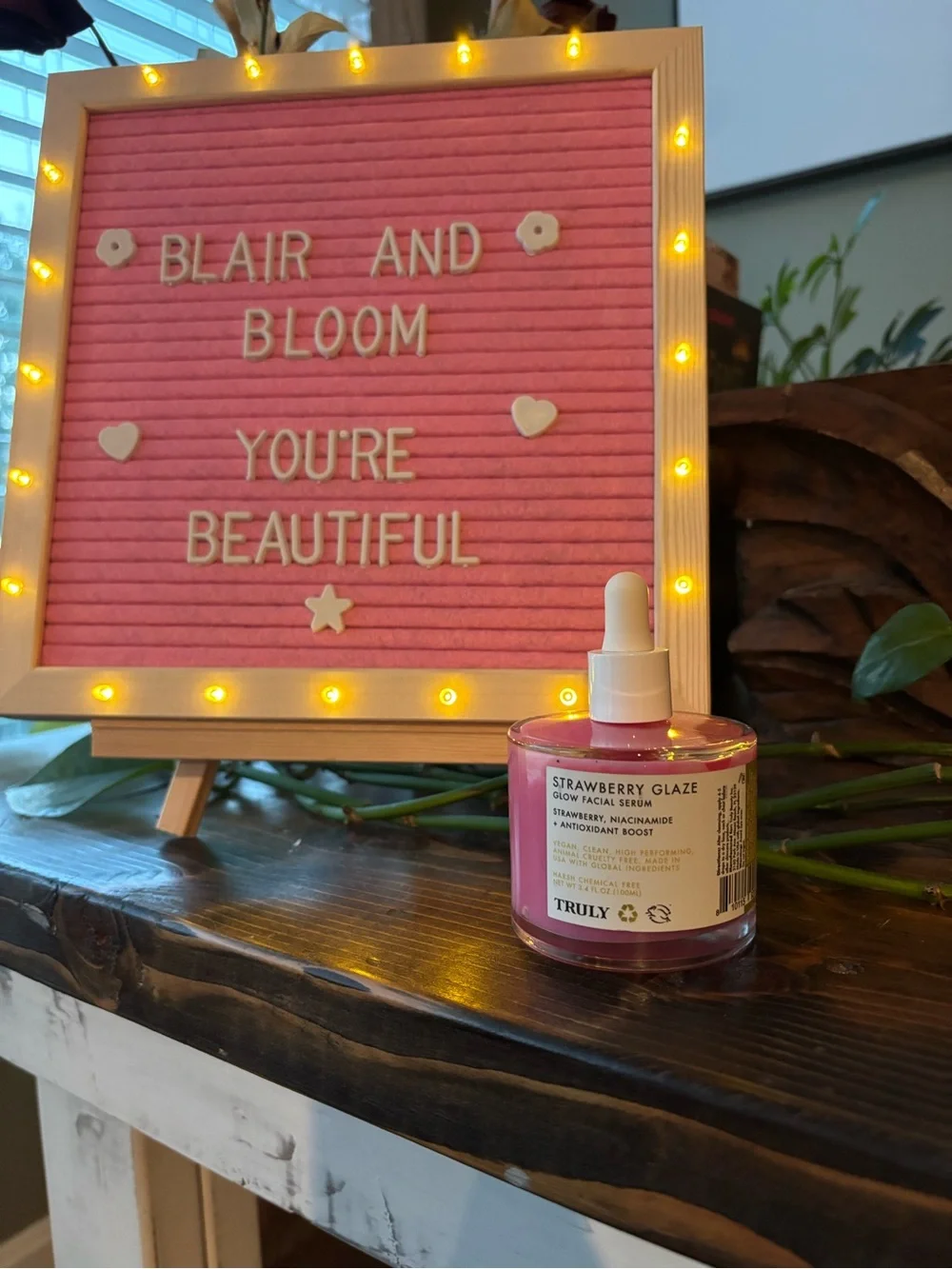 Truly Beauty Strawberry Glaze Glow Facial Serum